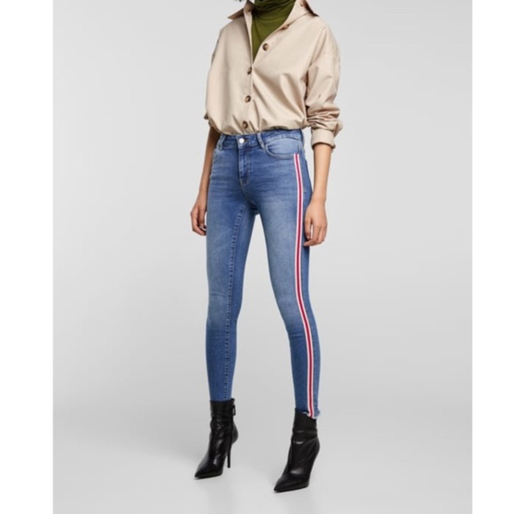 Zara Red and White Stripped Jeans